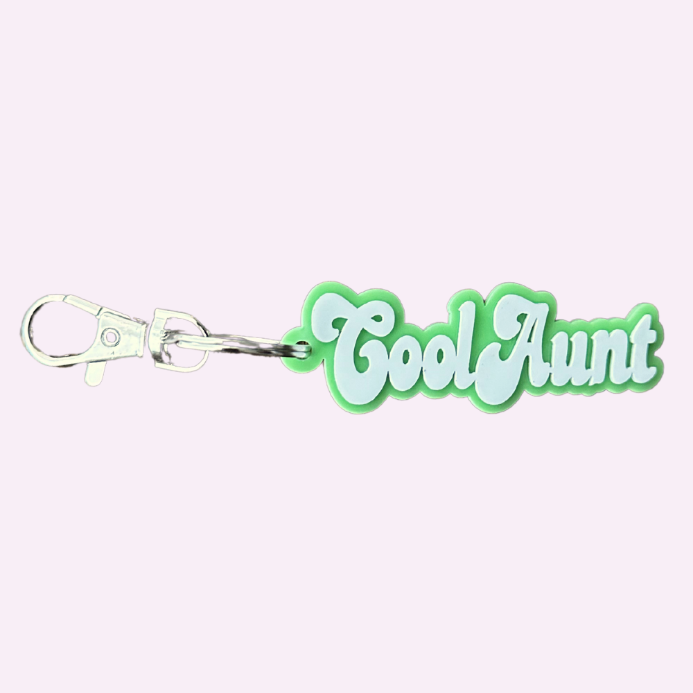 COOL AUNT ♡ keychain