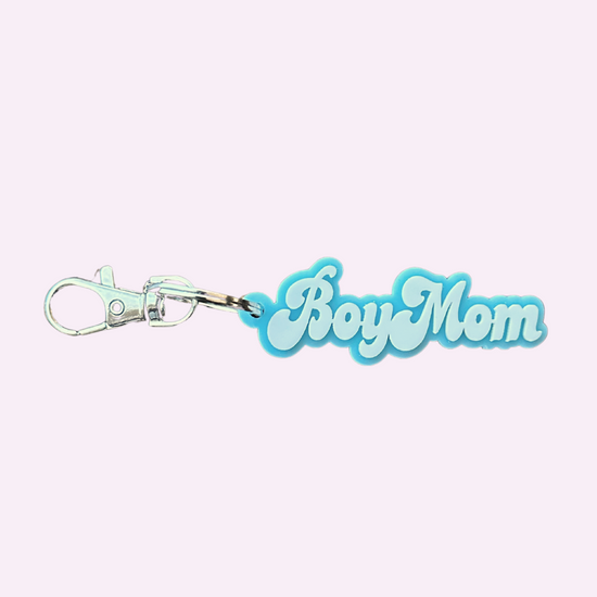 BOY MOM ♡ keychain