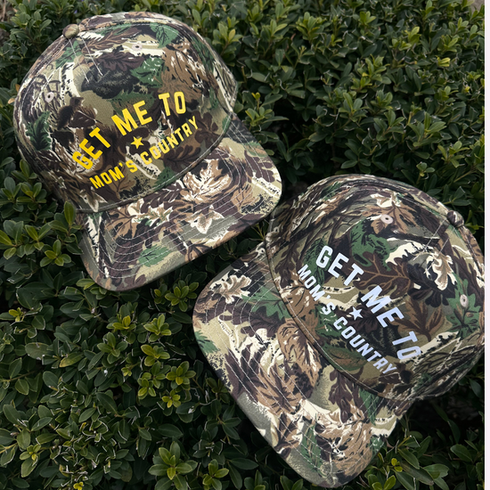 MOM'S COUNTRY ♡ printed camo trucker hat