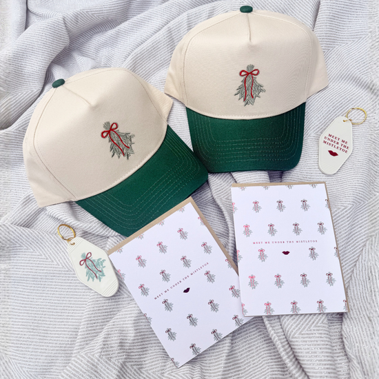 SIGNED MISTLETOE HAT BUNDLE ♡ holiday junkie hat, keychain & card bundle