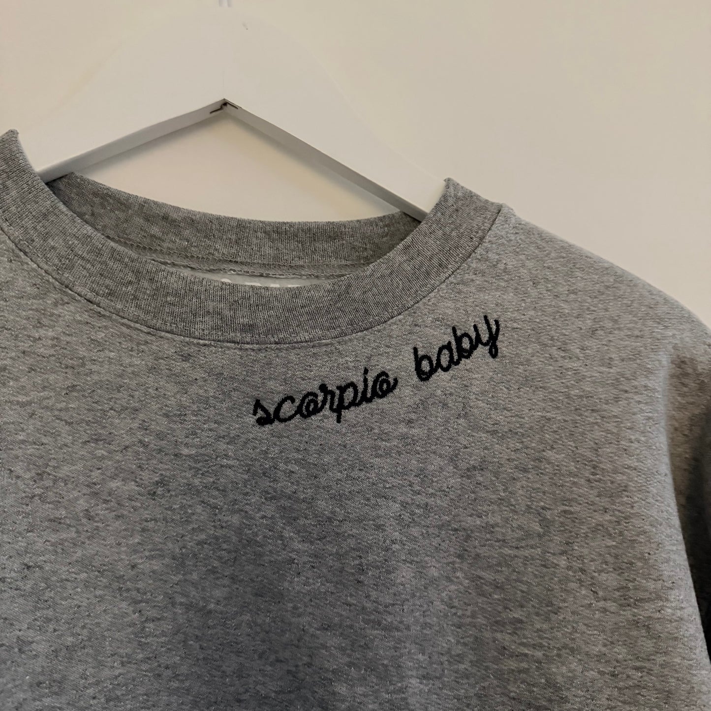 SAMPLE SALE ♡ SIZE MEDIUM ♡ sweatshirt