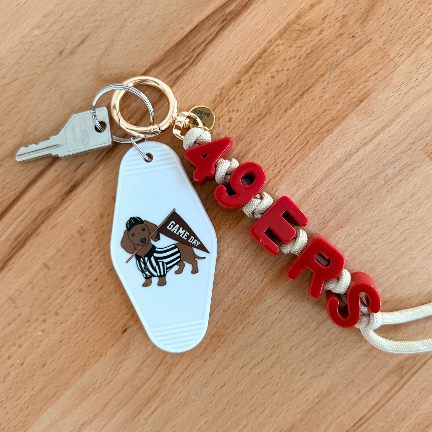 GAME DAY DOXIE ♡ keychain