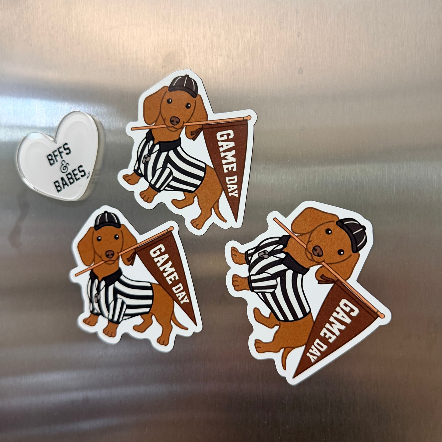 GAME DAY DOXIE ♡ magnet