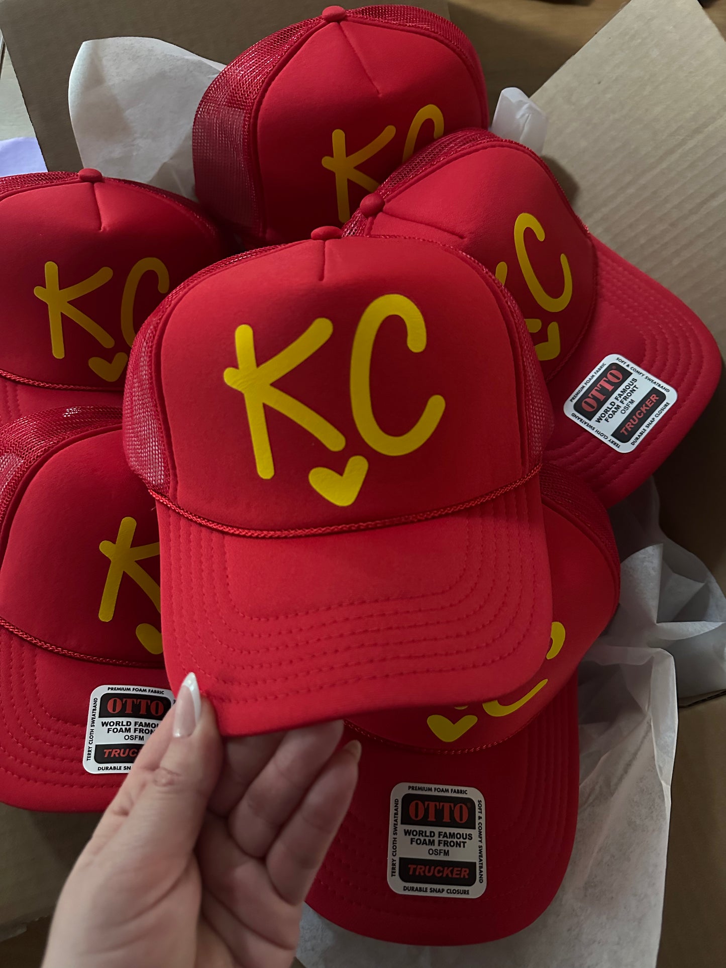 I LOVE KC ♡ printed trucker hat