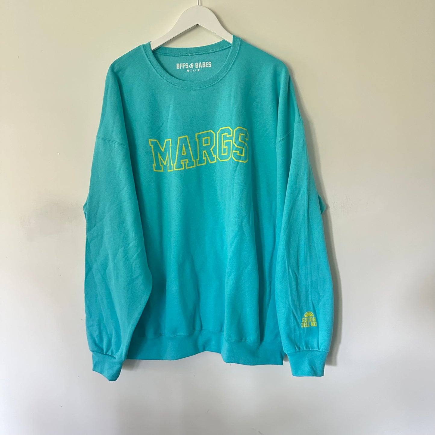 SAMPLE SALE ♡ SIZE 2XL ♡ sweatshirt