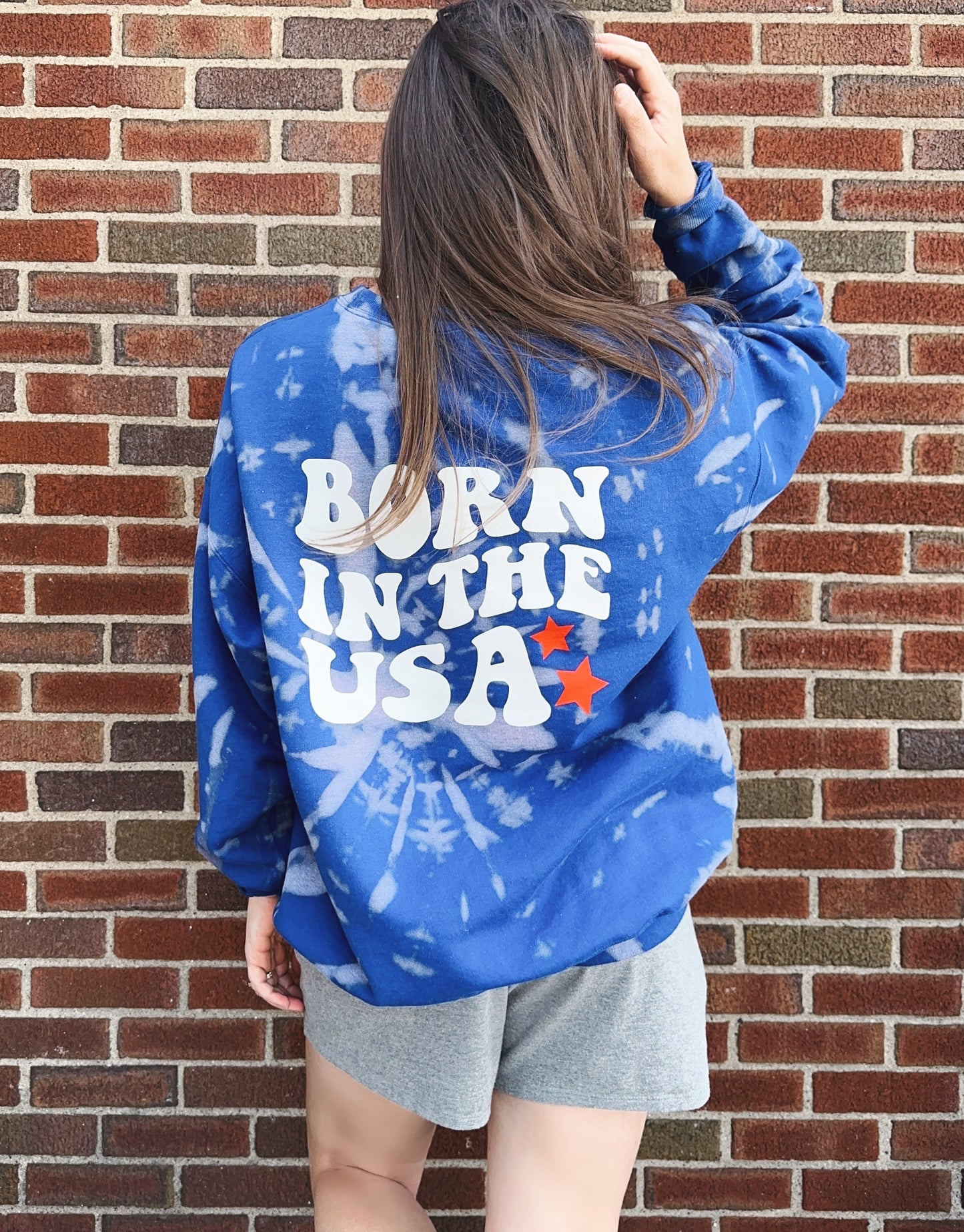 BORN IN THE USA ♡ blue tie-dye sweatshirt