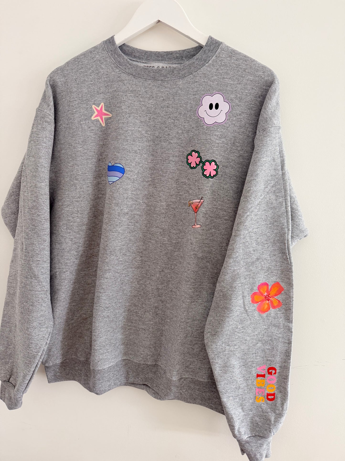 SAMPLE SALE ♡ SIZE MEDIUM ♡ sweatshirt