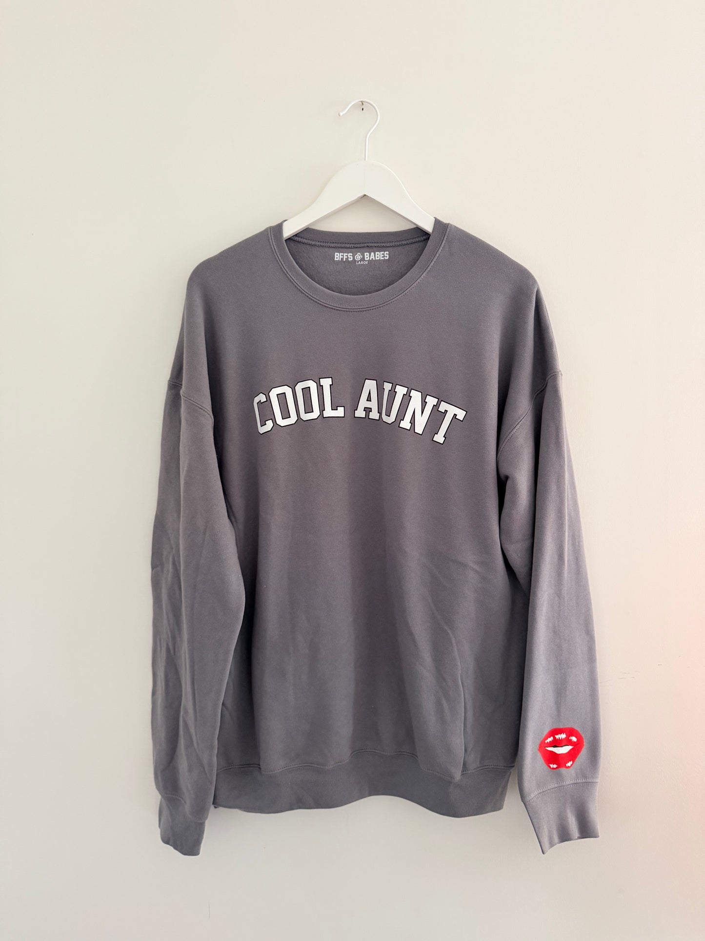 SAMPLE SALE ♡ SIZE LARGE ♡ sweatshirt