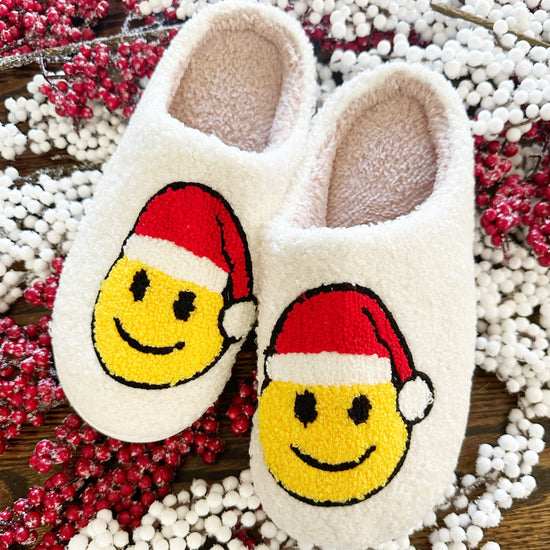 Load image into Gallery viewer, HAPPY SANTA SLIPPERS ♡ cozy slippers
