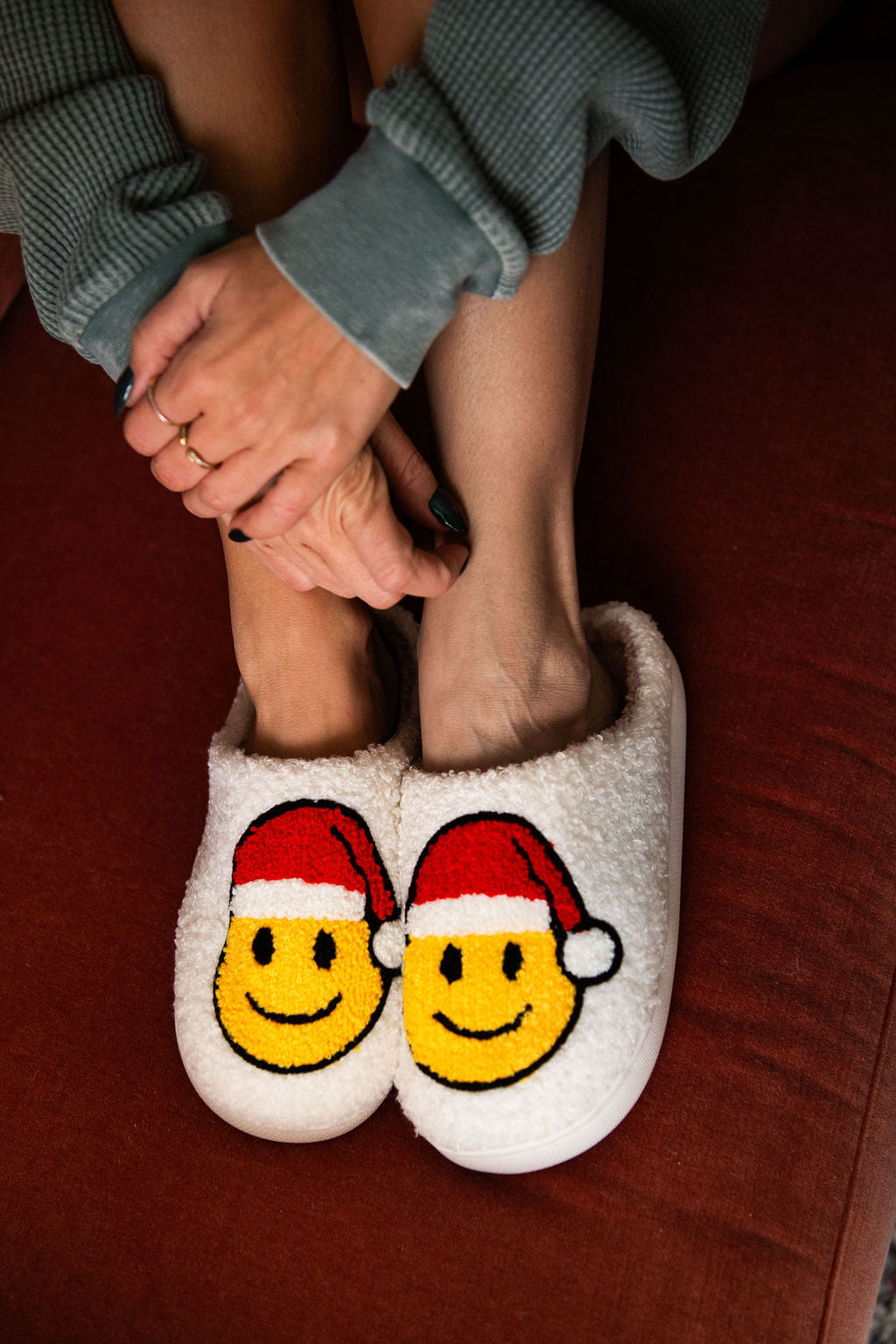 HAPPY SANTA SLIPPERS ♡ cozy slippers