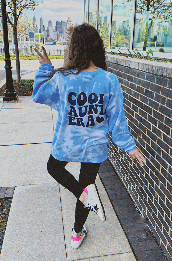 Light blue discount tie dye crewneck