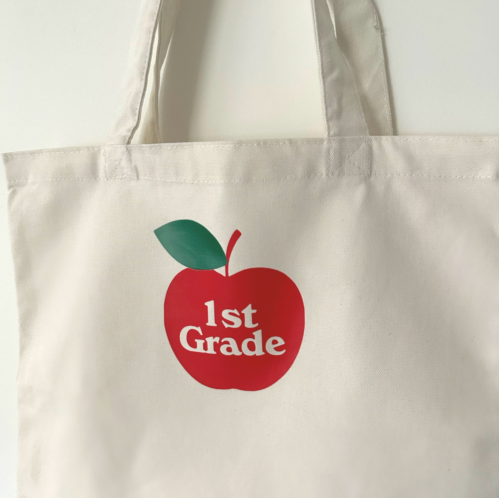 APPLE U MOST ♡ personalized canvas tote