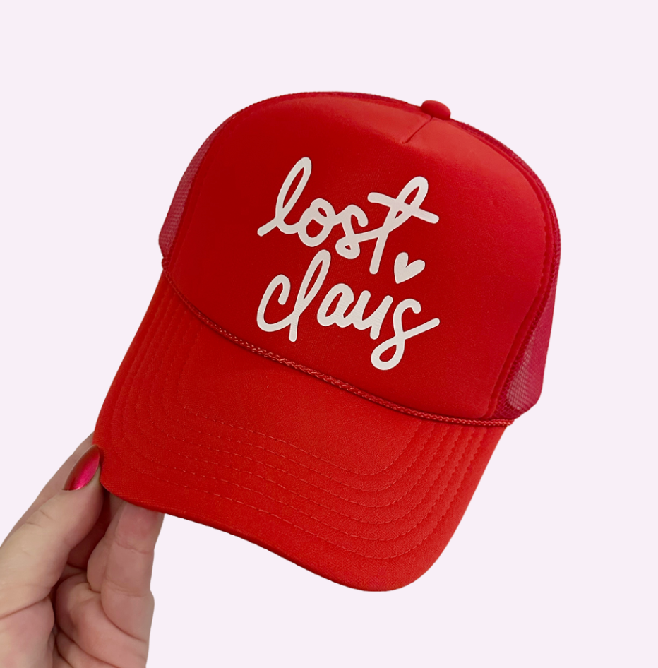 LOST CLAUS ♡ printed trucker hat