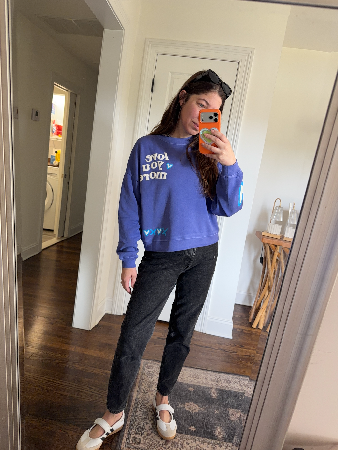 LOVE YOU MORE ♡ printed sweatshirt