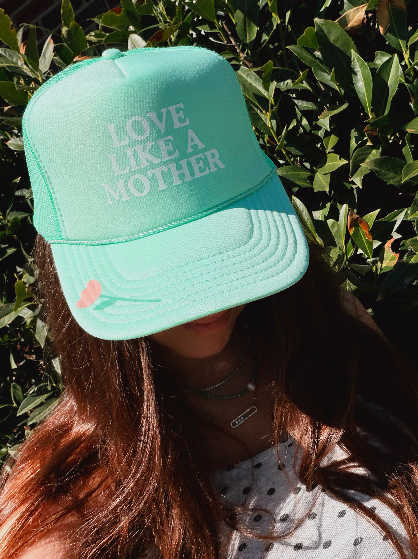 LOVE LIKE A MOTHER ♡ trucker hat