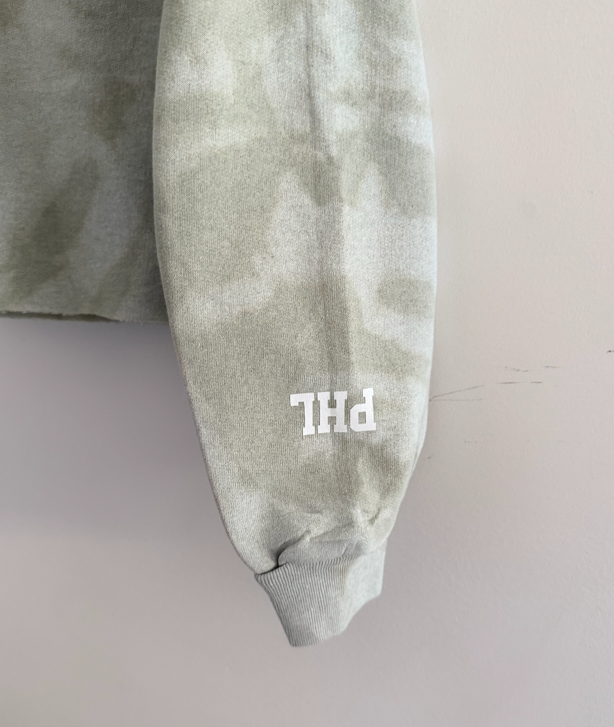 SAMPLE SALE ♡ SIZE MEDIUM ♡ sweatshirt