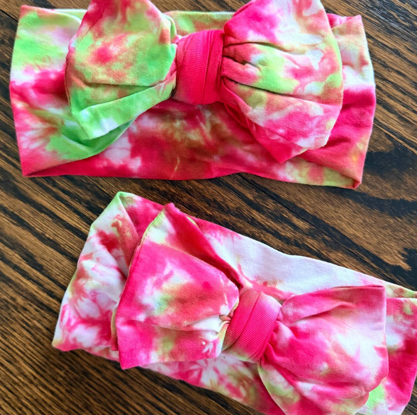 HOLIDAY BB BOW ♡ tie-dye baby headband