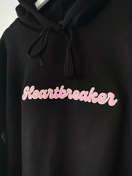 HEARTBREAKER ♡ embroidered black cropped hoodie