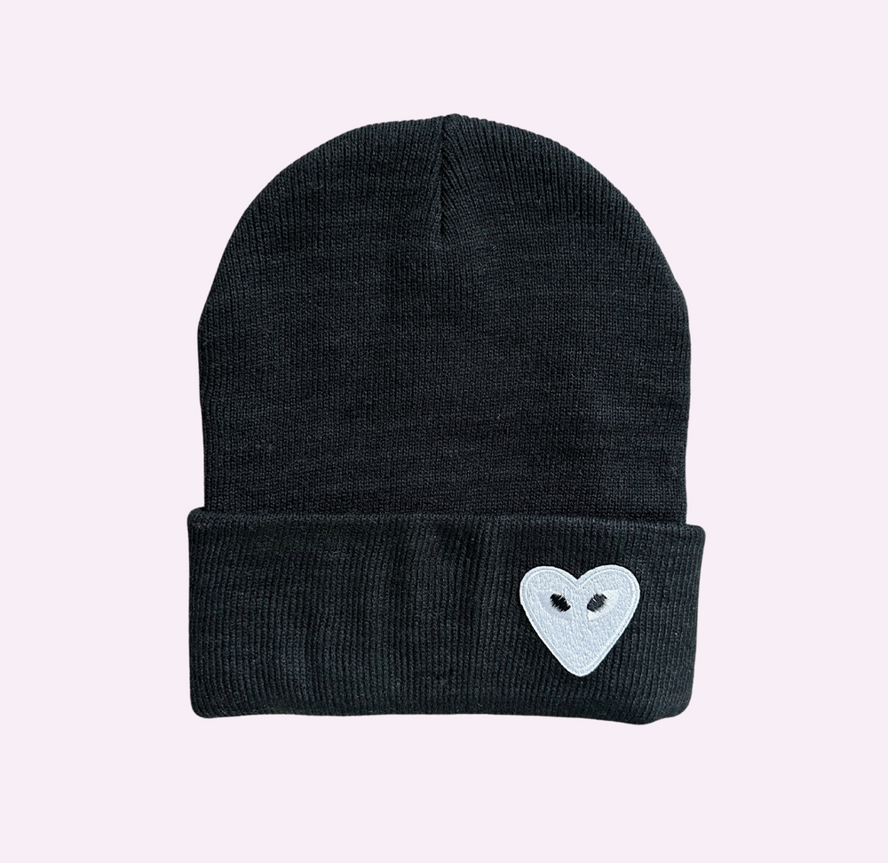 
                
                    Load image into Gallery viewer, PATCH BEANIE ♡ adult beanie
                
            