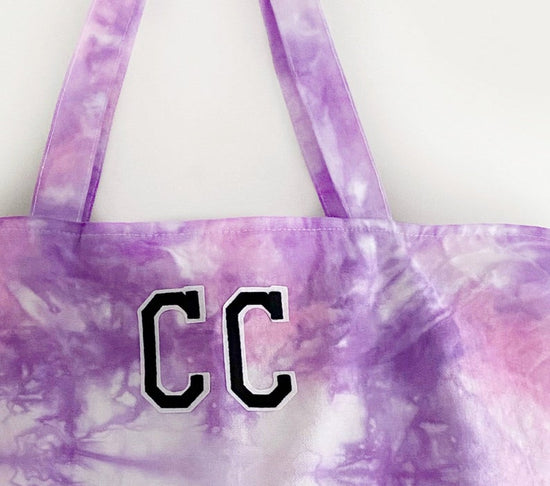 Load image into Gallery viewer, GIRLS TRIP ♡ purple &amp;amp; pink shibori tote with patches
